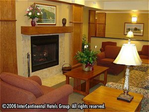 Holiday Inn Express Hotel & Suites Rocky Mount