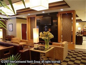 Holiday Inn Express Hotel & Suites Seymour