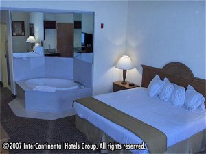 Holiday Inn Express Hotel & Suites Spring Hill