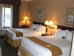 Holiday Inn Express Hotel & Suites Shelbyville, Ky