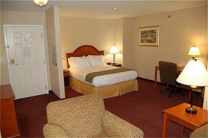 Holiday Inn Express Hotel & Suites White River Junction