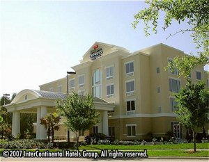 Holiday Inn Express Hotel & Suites Edson