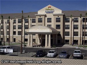 Holiday Inn Express Hotel & Suites Yuma