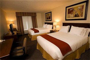 Holiday Inn Express Hotel & Suites Slave Lake