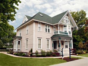 Ludington House Bed And Breakfast