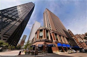 Hilton Suites Chicago/Magnificent Mile