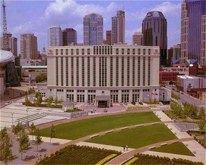 Hilton Suites Nashville Downtown