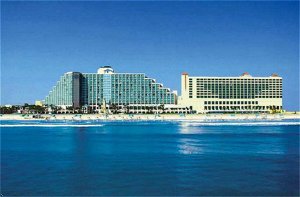 Hilton Daytona Beach/Ocean Walk Village