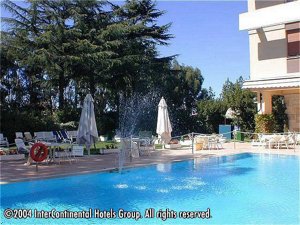 Holiday Inn Rome-West