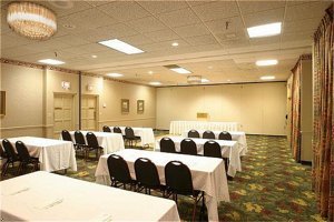 Holiday Inn Hotel & Suites Tampa North-Theme Park Area