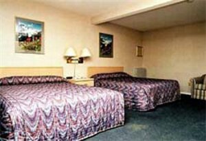 Howard Johnson Express Inn