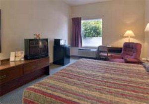 Ofallon Howard Johnson Express Inn & Suite