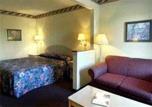 Howard Johnson Express Inn-Savannah, Ga