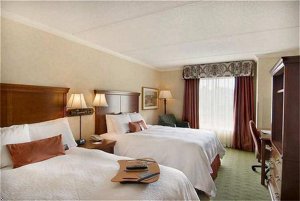 Hampton Inn & Suites Cleveland-Beachwood, Oh