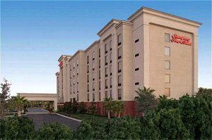 Hampton Inn & Suites Orlando International Drive North