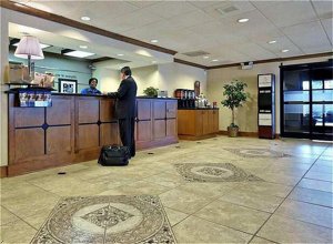 Hampton Inn Memphis - Poplar