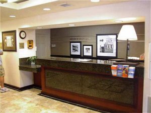 Hampton Inn Minneapolis-Maple Grove