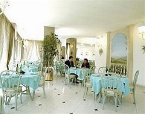 Hotel Tulip Inn Roma Globus