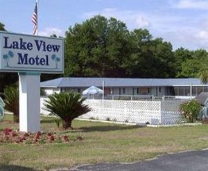 Lake View Motel