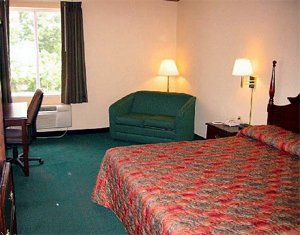 Russellville Hotel And Suites