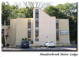 Meadowbrook Motor Lodge