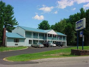 Deep River Motor Inn