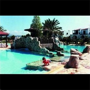 Elia Latchi Holiday Village