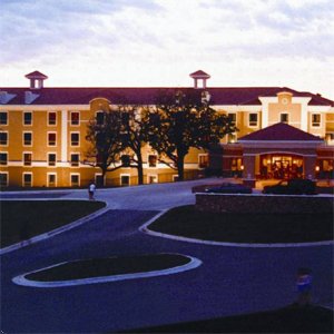 Tanglewood Resort