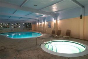 Boulder Inn And Suites