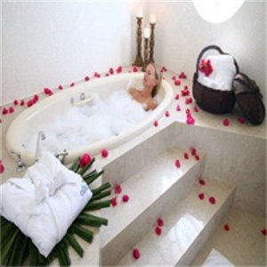 Caye Chapel Island Resort