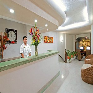 Hotel Suites Emperador