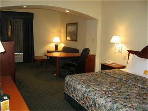 La Quinta Inn And Suites Fredericksburg