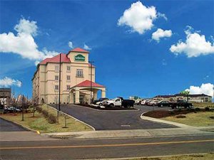 La Quinta Inn & Suites Cincinnati Airport/Florence