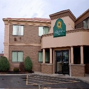 La Quinta Inn And Suites Pearland