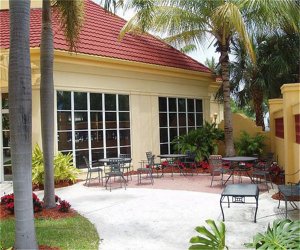 La Quinta Miami Airport West Inn And Suite