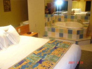 Microtel Inn Panama City