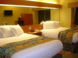 Microtel Inn Panama City