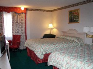 Amerihost Inn And Suites Des Moines