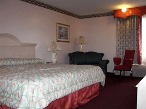 Amerihost Inn And Suites Des Moines