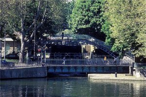 Libertel Canal Saint Martin