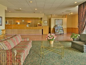 Ramada Inn Lake Shore - Chicago