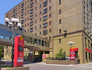 Ramada Hotel & Suites Downtown Toronto