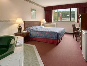 Ramada Limited Lake George