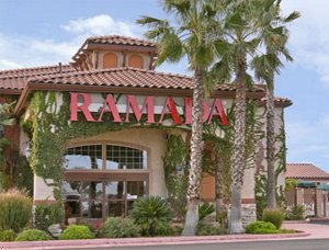 Ramada Inn And Suites Corning