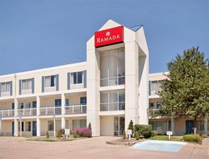 Ramada Clive Ia