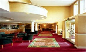 Ramada Woodland Court Hotel