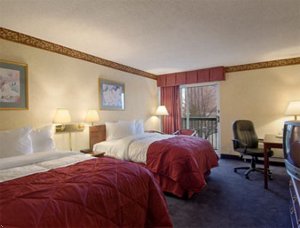 Ramada St. Louis Airport