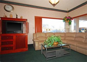 Rodeway Inn & Suites