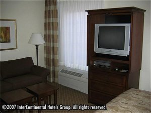 Staybridge Suites Indianapolis-Airport