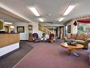 Super 8 Motel - Toledo